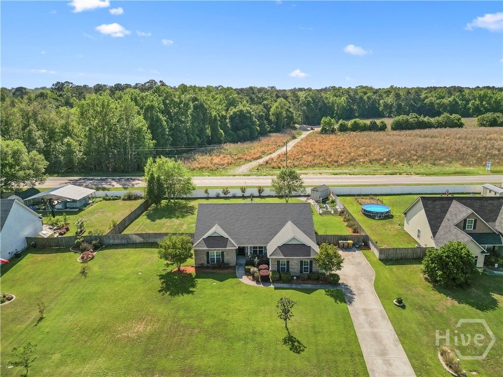 Image 37 of property listing at 405 Peachtree Drive, Rincon, GA 31326