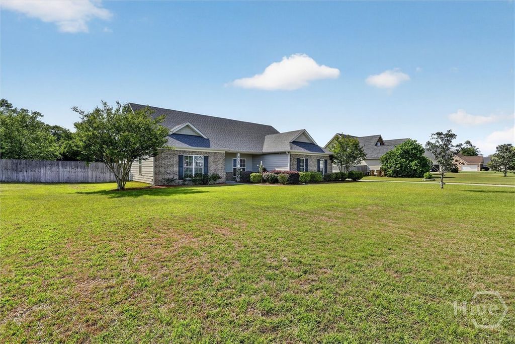 Image 42 of property listing at 405 Peachtree Drive, Rincon, GA 31326