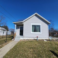 706 E Oakwood Avenue, Bucyrus, OH 44820