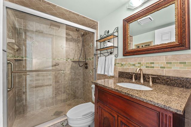 99 Seabreeze Avenue 2, Delray Beach, FL 33483