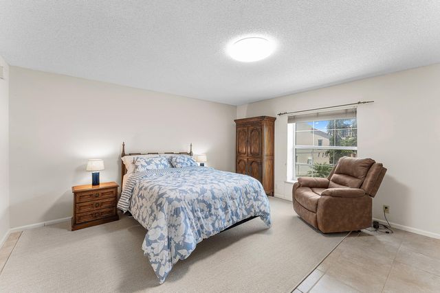 99 Seabreeze Avenue 2, Delray Beach, FL 33483