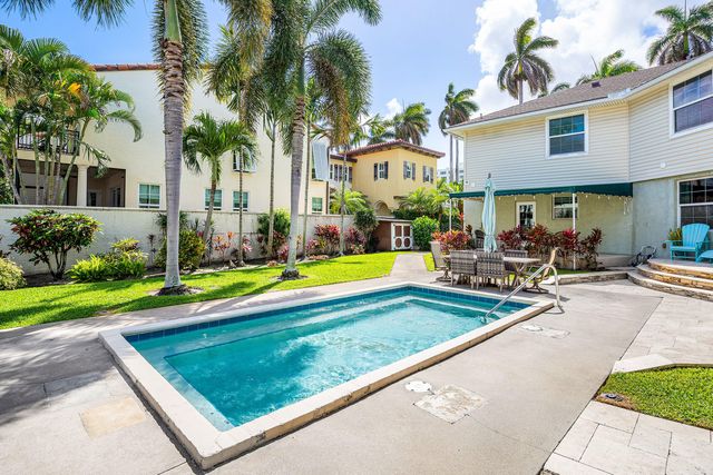 99 Seabreeze Avenue 2, Delray Beach, FL 33483