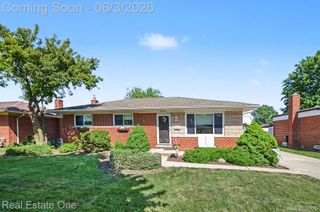 28460 Bradner Drive, Warren, MI 48088
