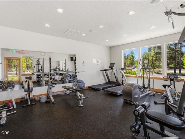16558 Daisy Place, La Pine, OR 97739