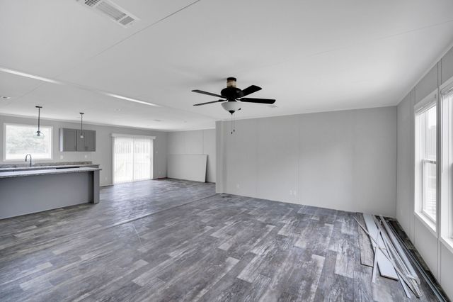14820 Hyde-A-Way Lane, Mabank, TX 75147