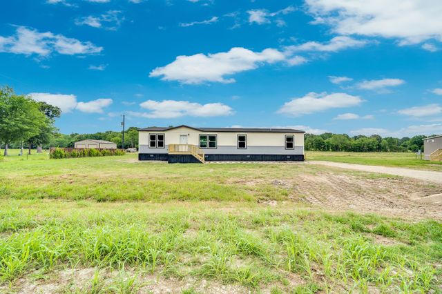 14820 Hyde-A-Way Lane, Mabank, TX 75147