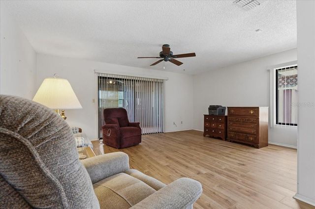 1203 W REDBUD STREET, Plant City, FL 33563