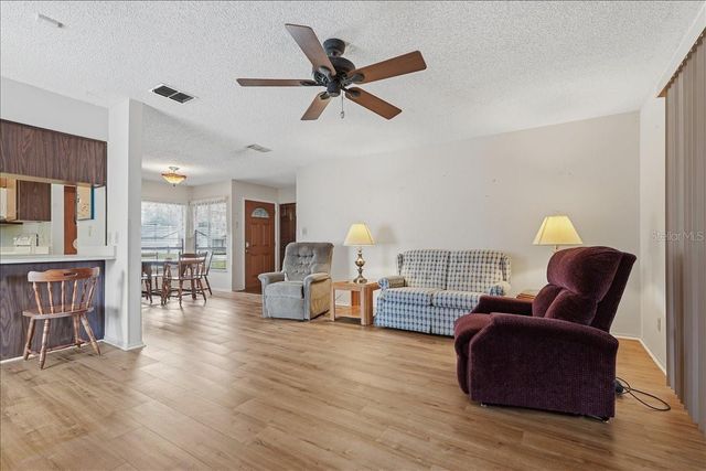 1203 W REDBUD STREET, Plant City, FL 33563