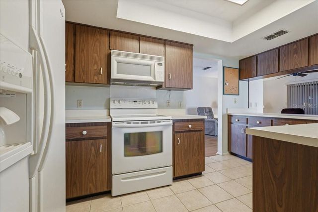 1203 W REDBUD STREET, Plant City, FL 33563