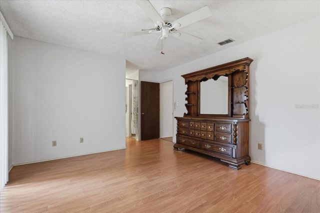 1203 W REDBUD STREET, Plant City, FL 33563