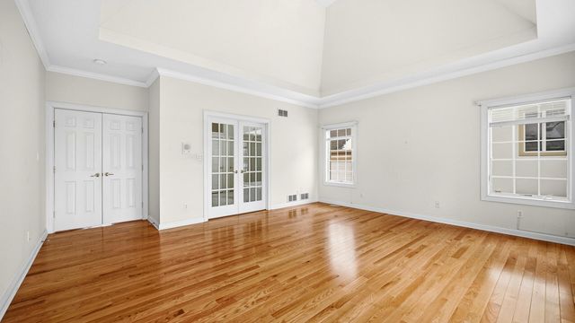 917 Royal Dublin Lane, Dyer, IN 46311