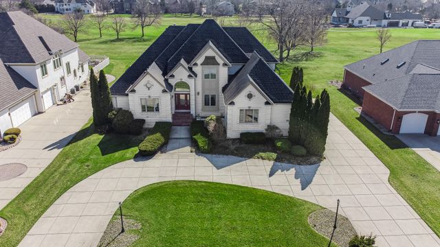 917 Royal Dublin Lane, Dyer, IN 46311