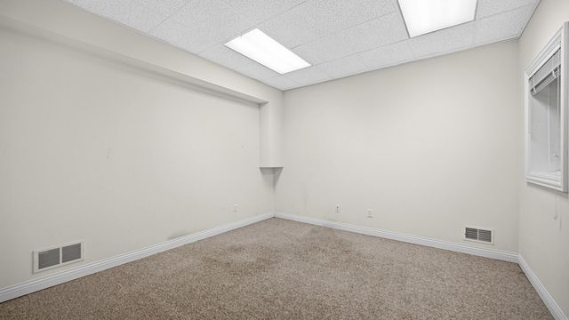 917 Royal Dublin Lane, Dyer, IN 46311