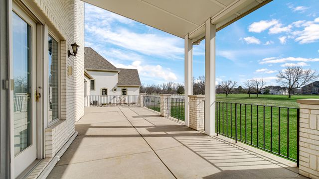 917 Royal Dublin Lane, Dyer, IN 46311