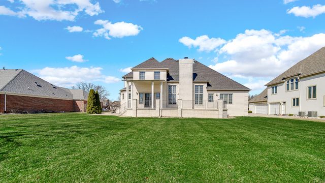 917 Royal Dublin Lane, Dyer, IN 46311
