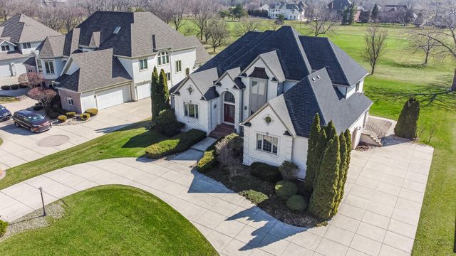 917 Royal Dublin Lane, Dyer, IN 46311