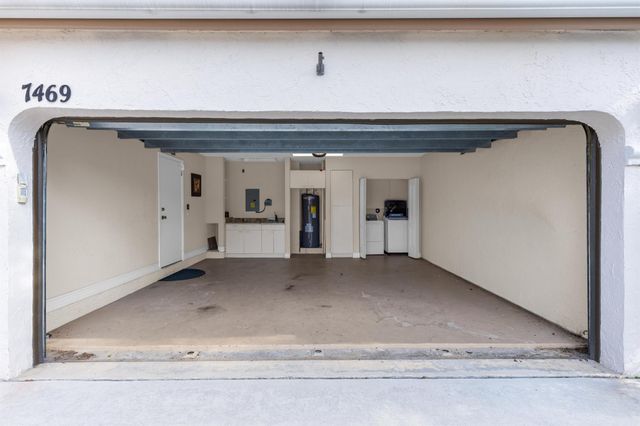 7469 Kingsley Court, Lake Worth, FL 33467