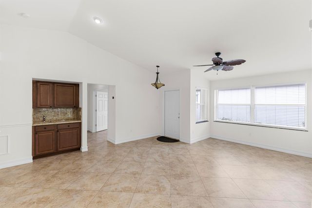7469 Kingsley Court, Lake Worth, FL 33467