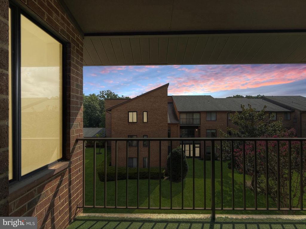 15310 PINE ORCHARD DR #84-3C, Silver Spring, MD 20906