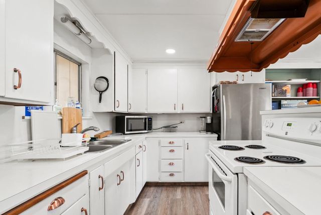 7025 Glen Haven Road, Soquel, CA 95073
