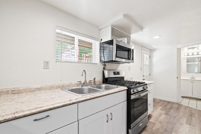 7025 Glen Haven Road, Soquel, CA 95073