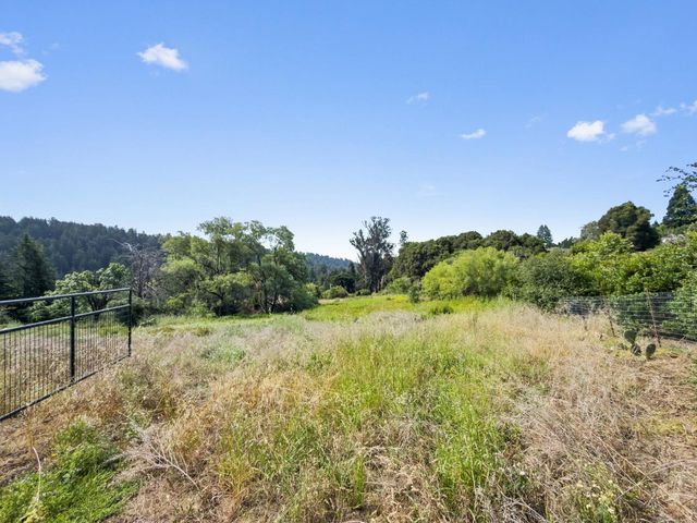 7025 Glen Haven Road, Soquel, CA 95073
