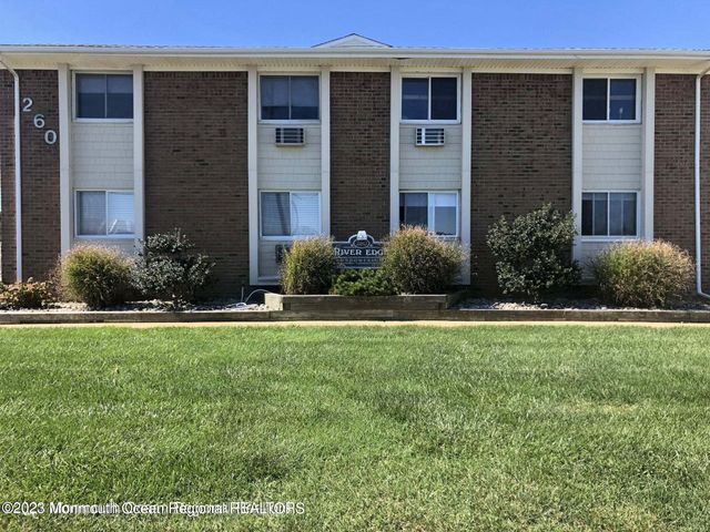 260 Ocean Avenue 17B, Sea Bright, NJ 07760