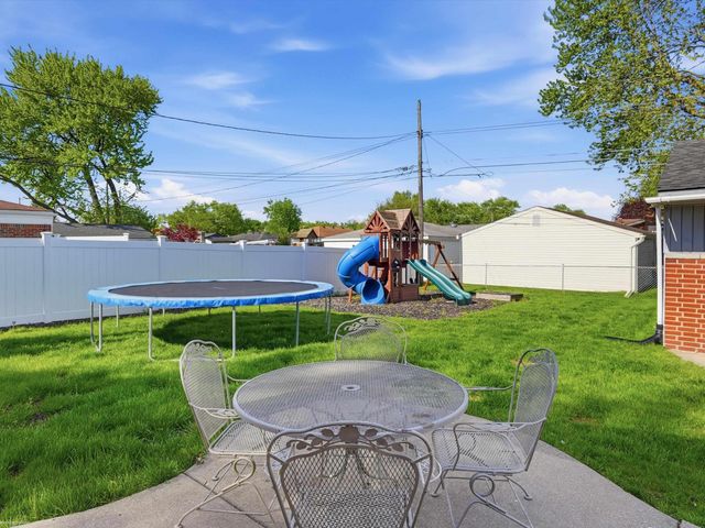 35323 Simco Drive, Clinton Twp, MI 48035