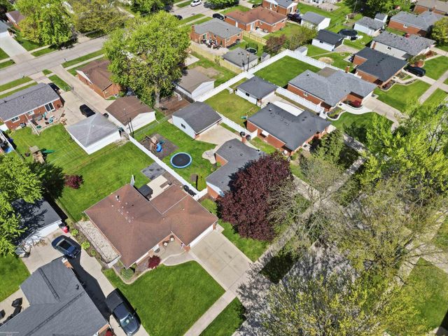 35323 Simco Drive, Clinton Twp, MI 48035