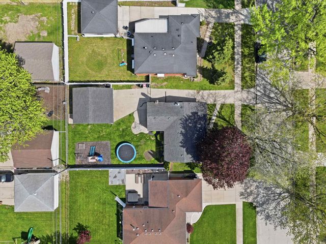 35323 Simco Drive, Clinton Twp, MI 48035