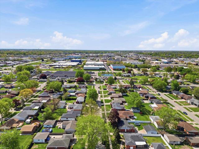 35323 Simco Drive, Clinton Twp, MI 48035
