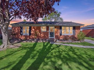 35323 Simco Drive, Clinton Twp, MI 48035