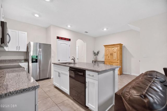 124 Reena Drive, Daytona Beach, FL 32117