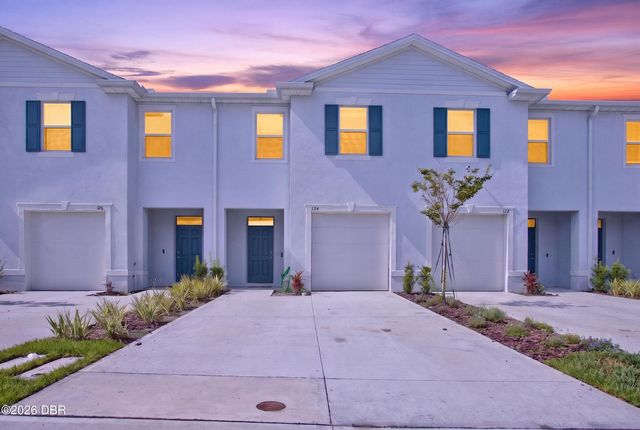 124 Reena Drive, Daytona Beach, FL 32117