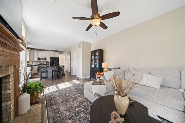 170 Sunrise Drive, Allegheny Twp, PA 15656