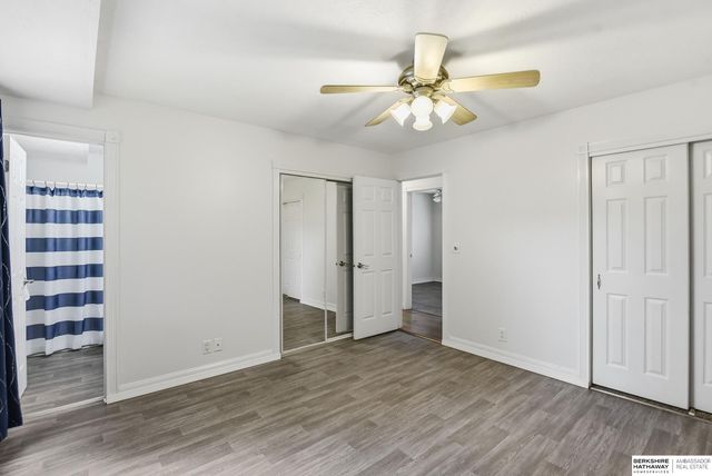 130 Cedar Circle, Bellevue, NE 68005