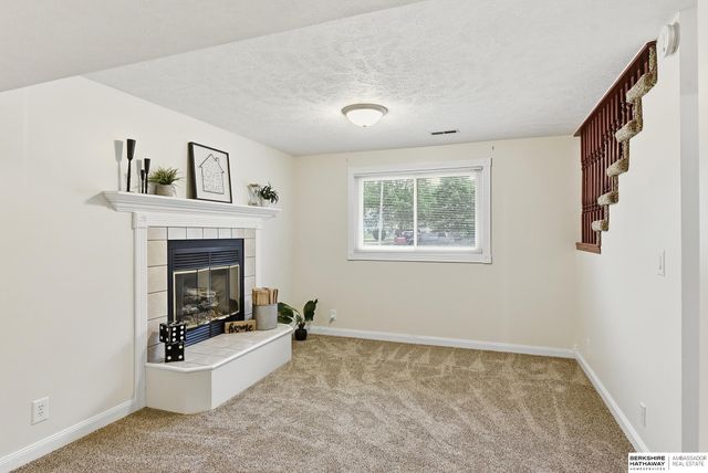 130 Cedar Circle, Bellevue, NE 68005