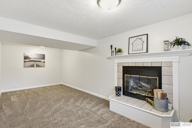 130 Cedar Circle, Bellevue, NE 68005
