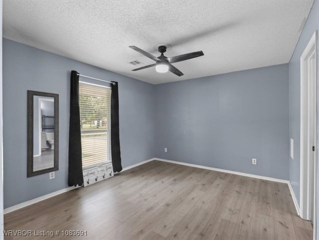 18 Pickle Lane, Heavener, OK 74937