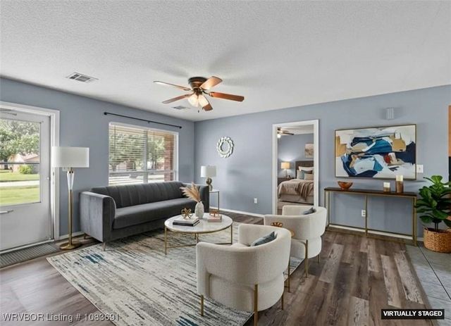 18 Pickle Lane, Heavener, OK 74937