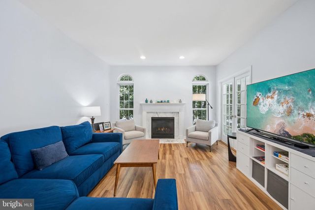 16910 HILLARD ST, Poolesville, MD 20837