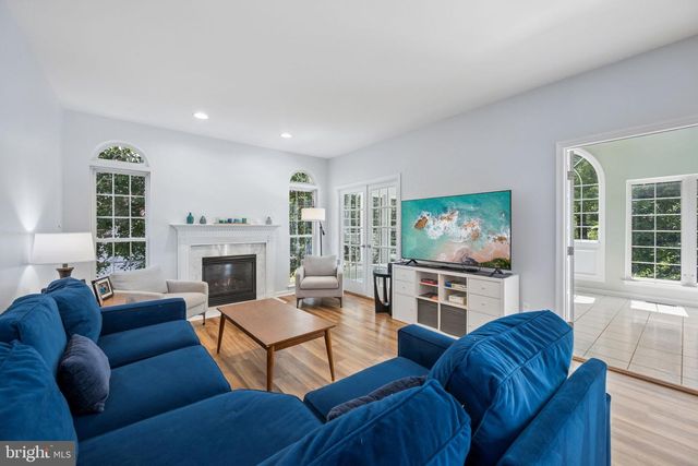 16910 HILLARD ST, Poolesville, MD 20837
