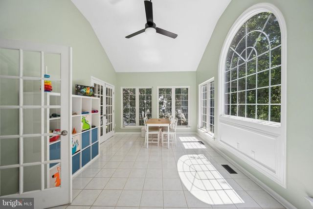 16910 HILLARD ST, Poolesville, MD 20837