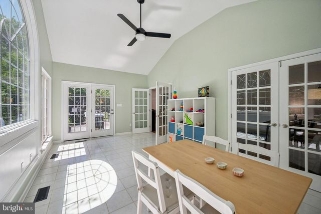 16910 HILLARD ST, Poolesville, MD 20837