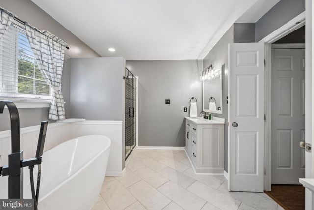 16910 HILLARD ST, Poolesville, MD 20837