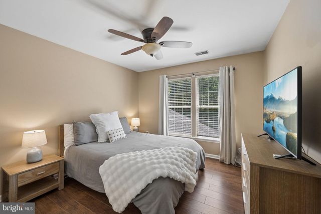 16910 HILLARD ST, Poolesville, MD 20837