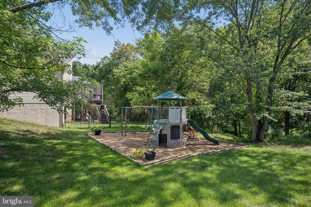 16910 HILLARD ST, Poolesville, MD 20837