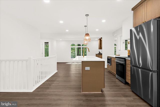 1196 TANAGER DR, Millersville, MD 21108