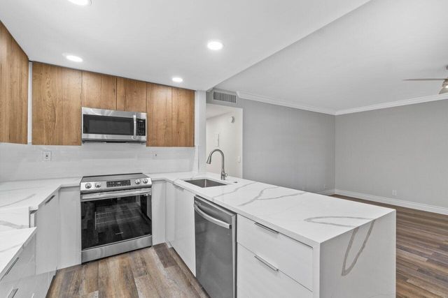 637 Normandy N, Delray Beach, FL 33484