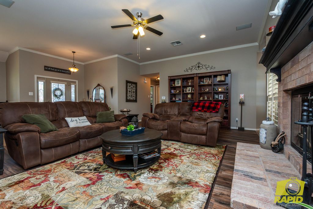 Image 11 of property listing at 6006 Maravillas Street, San Angelo, TX 76904